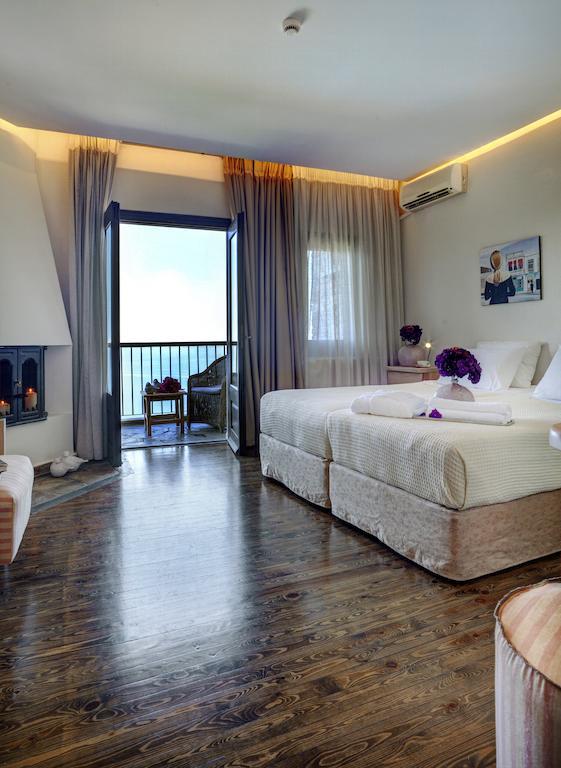Dohos Boutique Hotel Larissa Zimmer foto