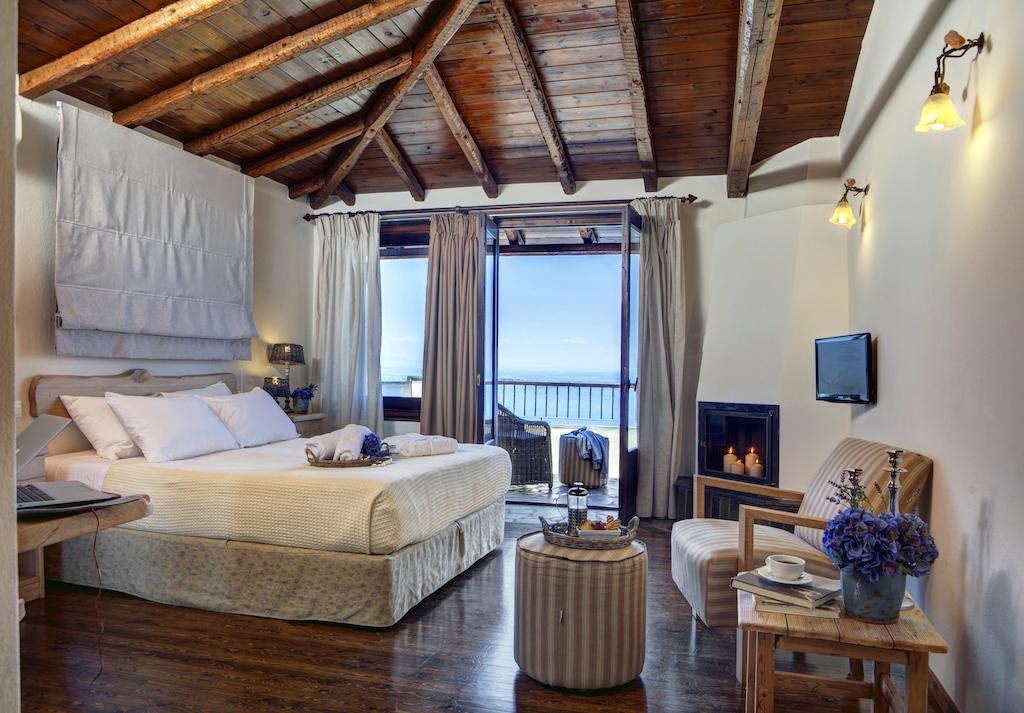 Dohos Boutique Hotel Larissa Zimmer foto